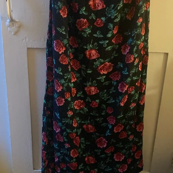 Francesca's Miami Red and Blue Tiered Maxi Sundress - Picture 7 of 11